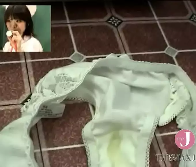Jav Model With Wet Panties - A Sensual Experience You Can't Miss!